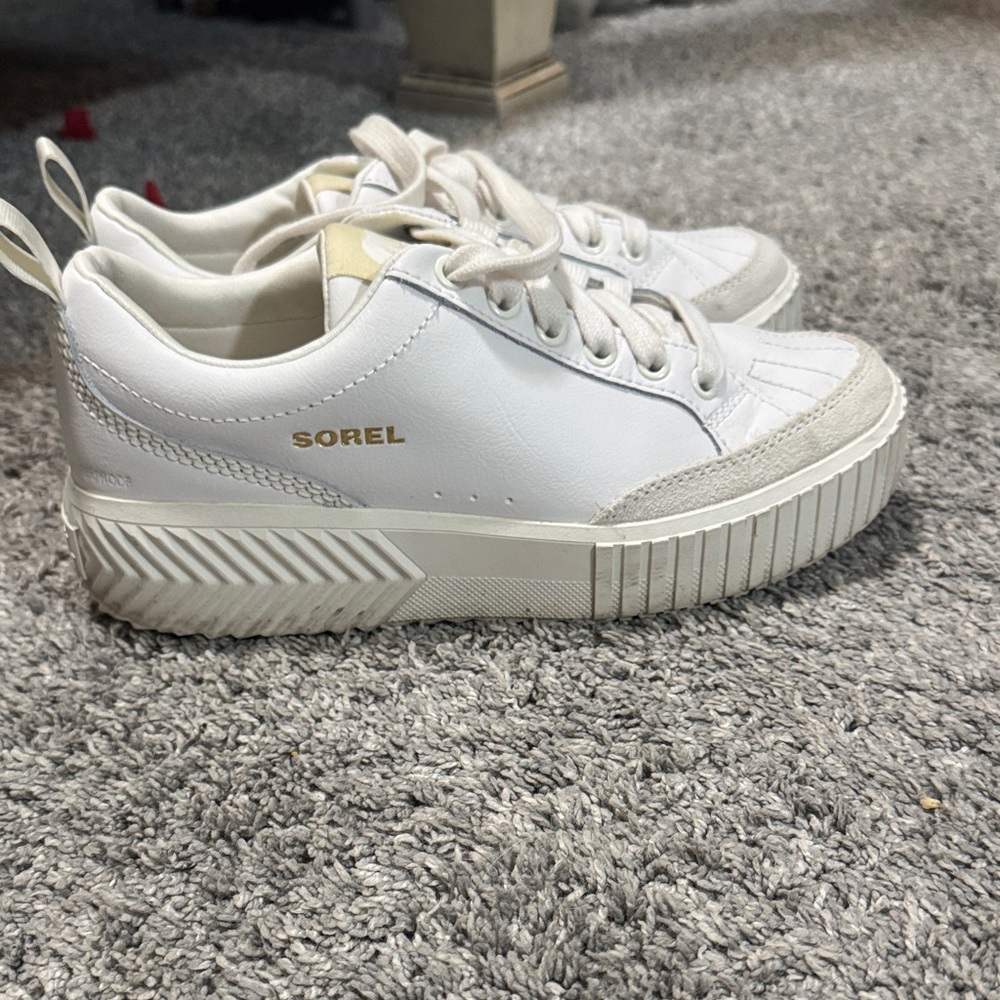 Sorel White Leather Sneakers